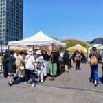 Let’s Look for Handmade Goods and Antiques at “Mojiko Grand Market”!