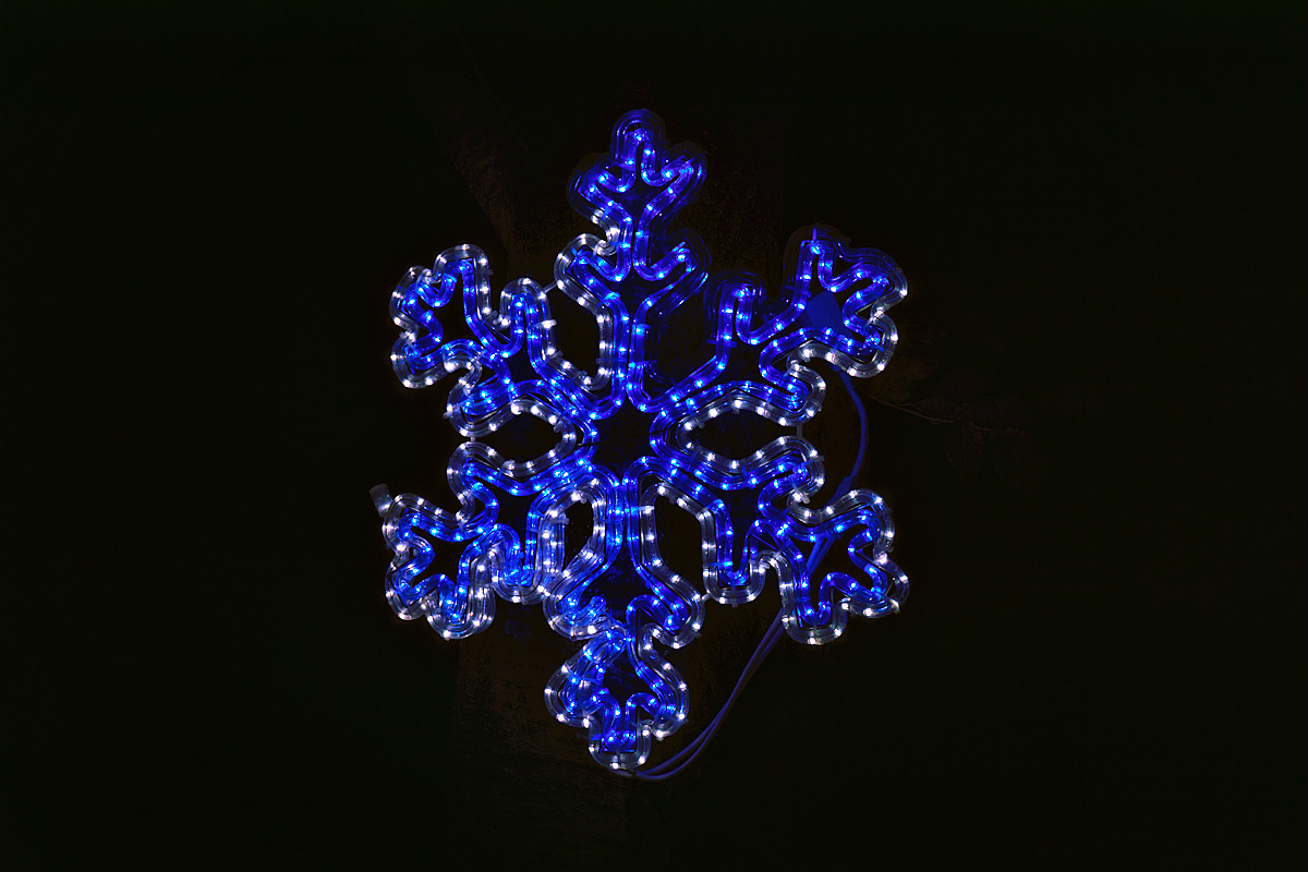 Uminaka Candle Night 2024: A Ground Drawing of Light Woven by 10,000 Candles Experience a Fantastic Night at Uminonakamichi Seaside Park