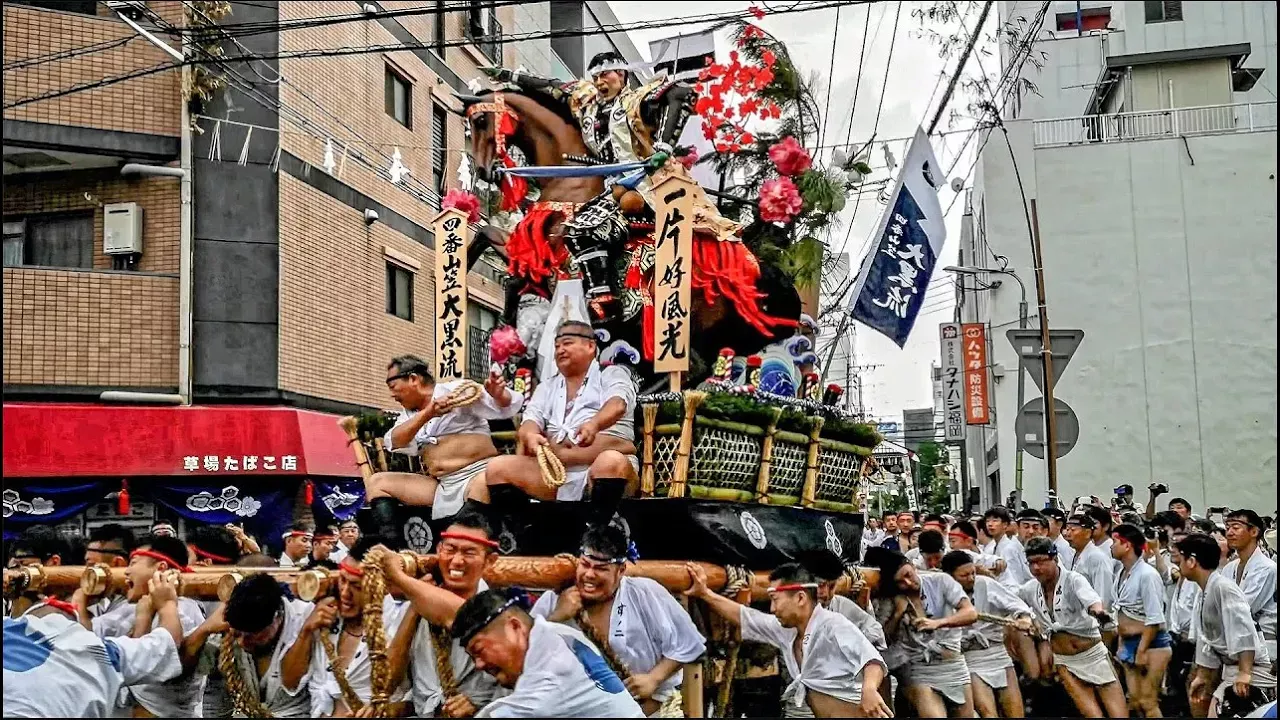 Hakata Gion Yamakasa: Fukuoka Thrilling Summer Festival