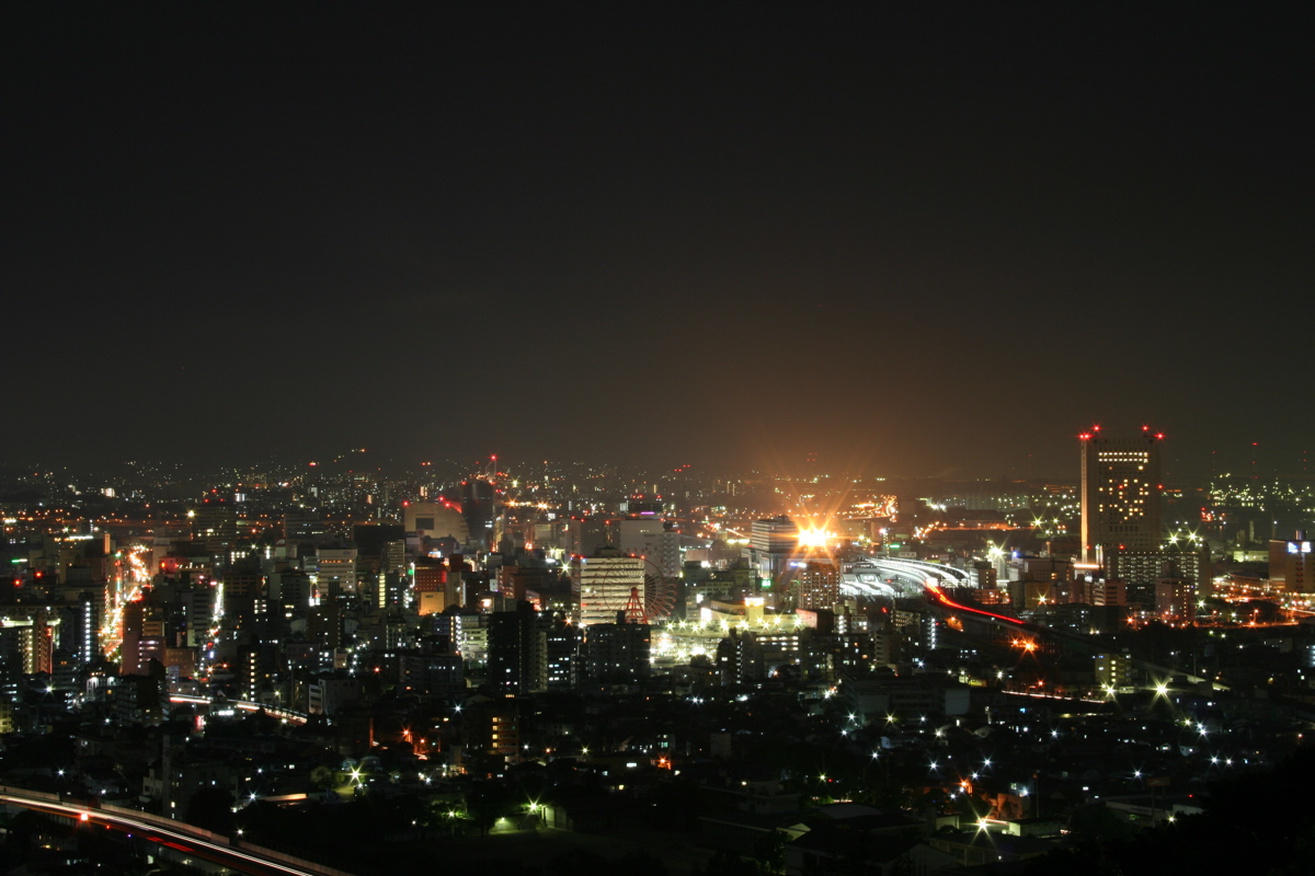 Kitakyushu Factory Night View Cruise: A Boat Trip to Encounter the Superb View of Light and Shadow