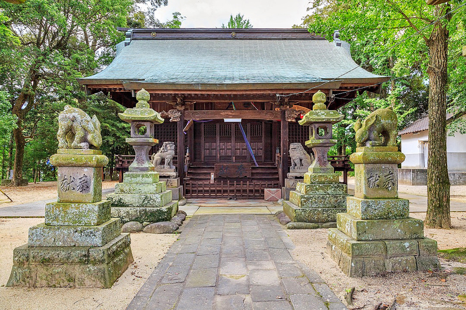 Haki Shrine: A Matchmaking Shrine Attractively Characterized by Guardian Rabbits and the Spring Grand Festival!